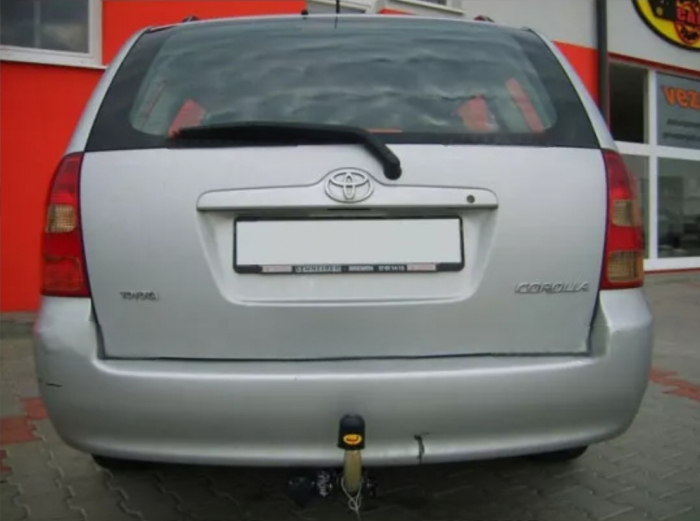 Carlig remorcare Toyota Corolla combi 2002 - 2007 demontabil automat cu maneta marca Autohak [3]