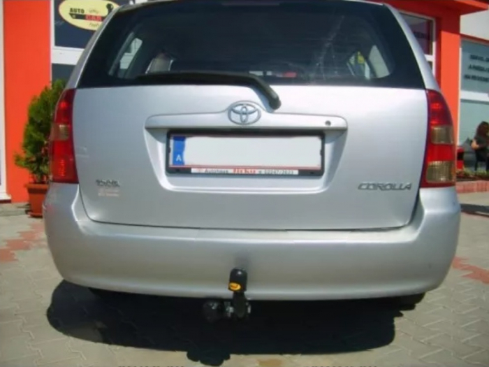 Carlig remorcare Toyota Corolla combi 2002-2007 marca Autohak [3]