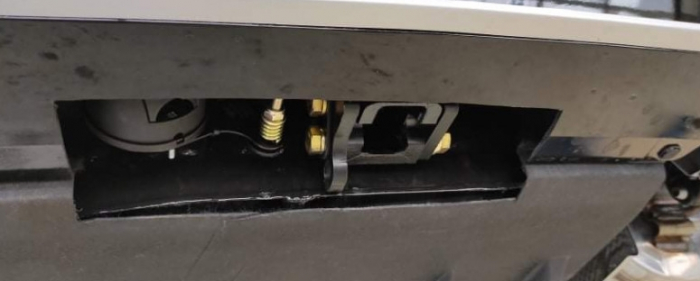 Carlig remorcare Toyota Corolla combi dupa 2019 demontabil automat vertical marca Autohak [6]