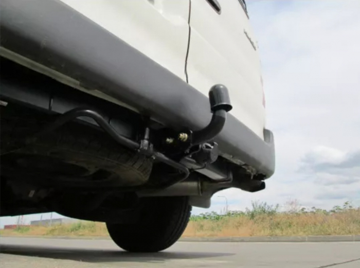 Carlig remorcare Toyota Hiace MPV 2x4 1995 - 2009 [9]