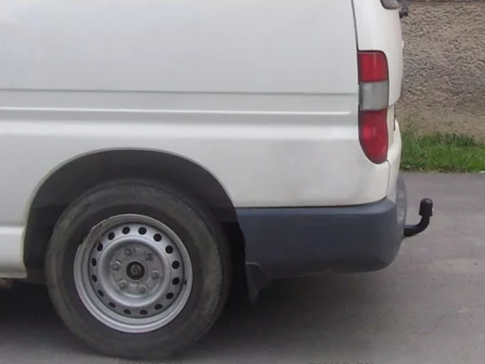 Carlig remorcare Toyota Hiace MPV 2x4 1995 - 2009 [6]