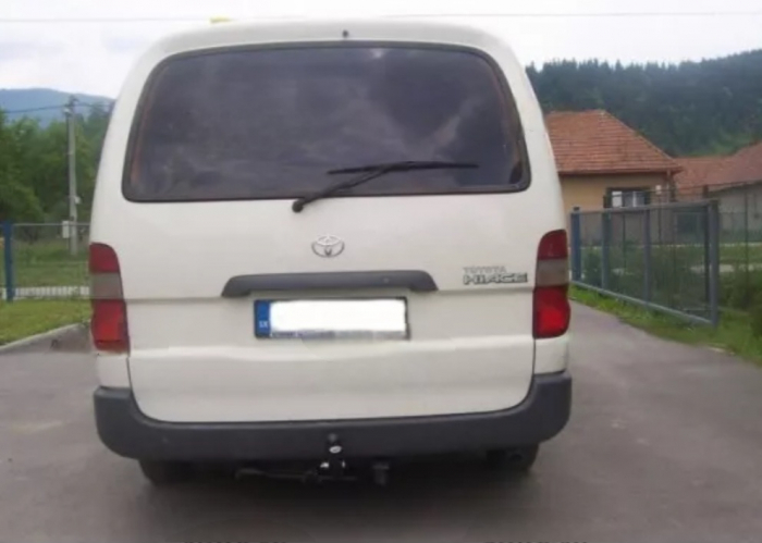 Carlig remorcare Toyota Hiace MPV 2x4 1995 - 2009 [5]