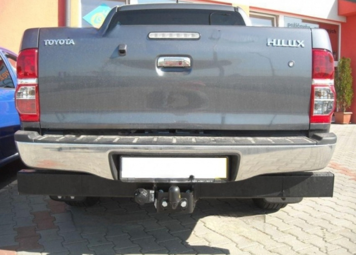 Carlig remorcare Toyota Hilux 4WD 08/2010 - 2016 marca Autohak [7]