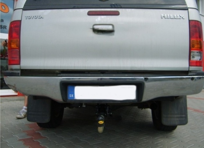 Carlig remorcare Toyota Hilux 4WD 2005 - 2010 demontabil automat cu maneta marca Autohak [8]