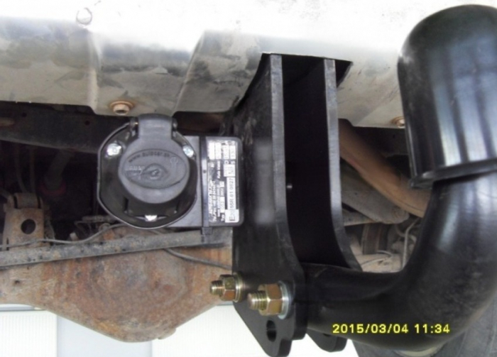 Carlig remorcare Toyota Land Cruiser 5 usi dupa 2009 marca Autohak [2]