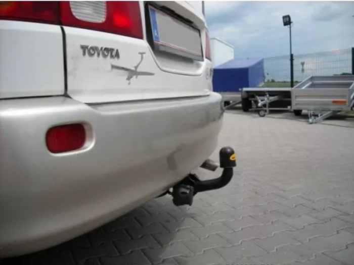 Carlig remorcare Toyota Picnic fabricata intre 1996 - 2001 marca Autohak [8]