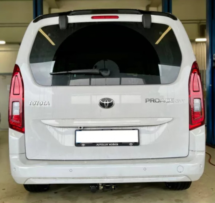 Carlig remorcare Toyota Proace City Verso 4753 mm 2019 -prezent demontabil automat cu maneta marca Autohak [6]