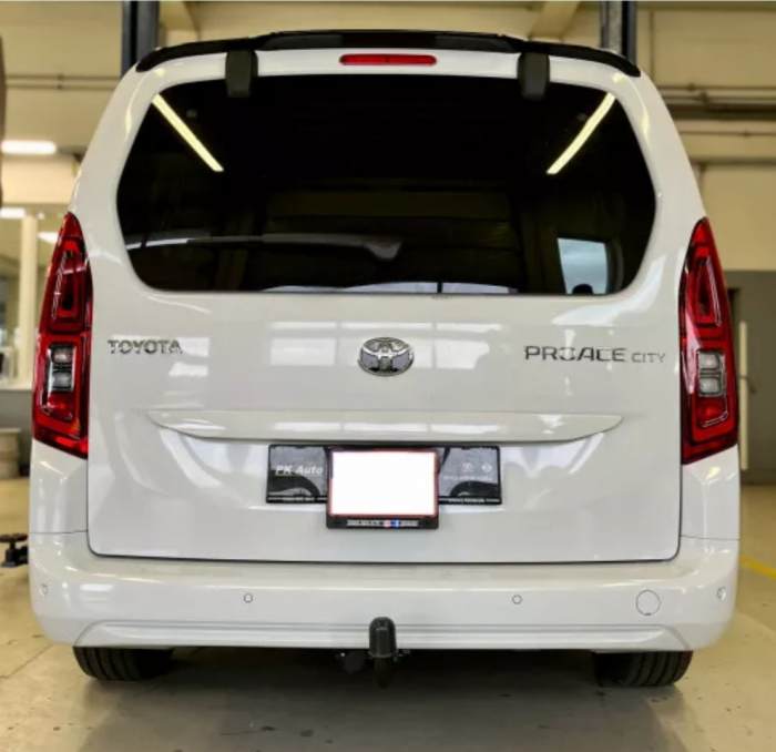 Carlig remorcare Toyota Proace City Verso 4753 mm 2019 - prezent demontabil automat vertical marca Autohak [7]