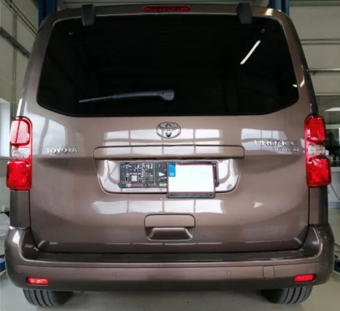 Carlig remorcare Toyota Proace dupa 2016 demontabil automat verticalmarca Autohak [7]
