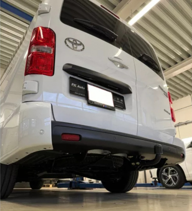 Carlig remorcare Toyota Proace fabricata dupa 2016 marca Autohak [8]