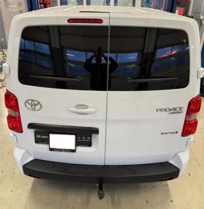 Carlig remorcare Toyota Proace fabricata dupa 2016 marca Autohak [3]