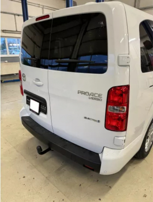 Carlig remorcare Toyota Proace fabricata dupa 2016 marca Autohak [4]