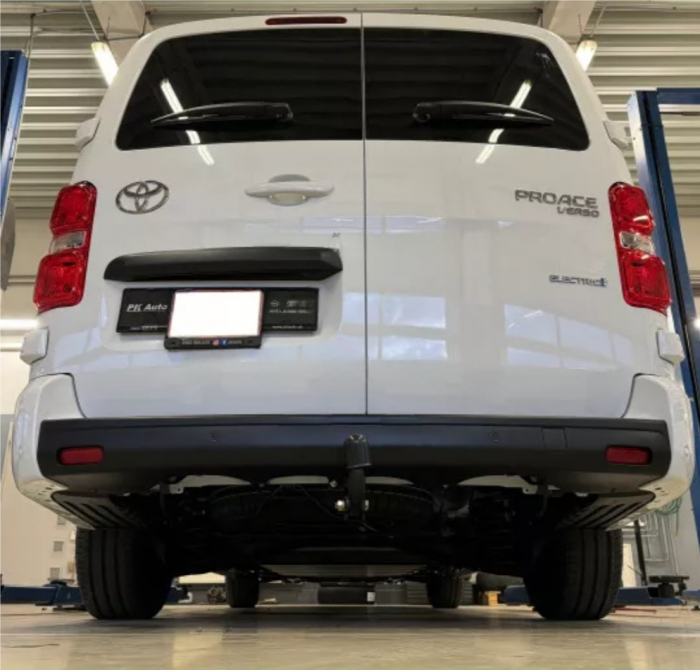 Carlig remorcare Toyota Proace fabricata dupa 2016 marca Autohak [9]