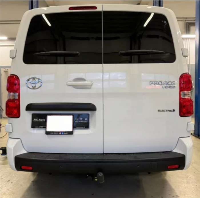 Carlig remorcare Toyota Proace fabricata dupa 2016 marca Autohak [6]