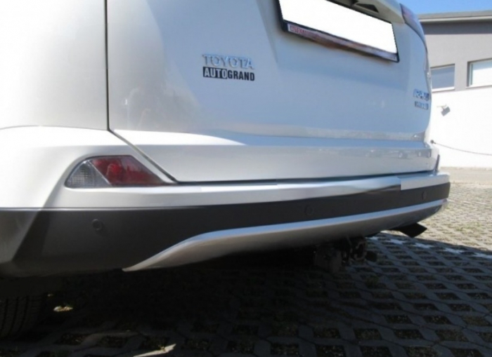 Carlig remorcare Toyota RAV 4 2016 - 2018 demontabil automat cu maneta marca Autohak [2]