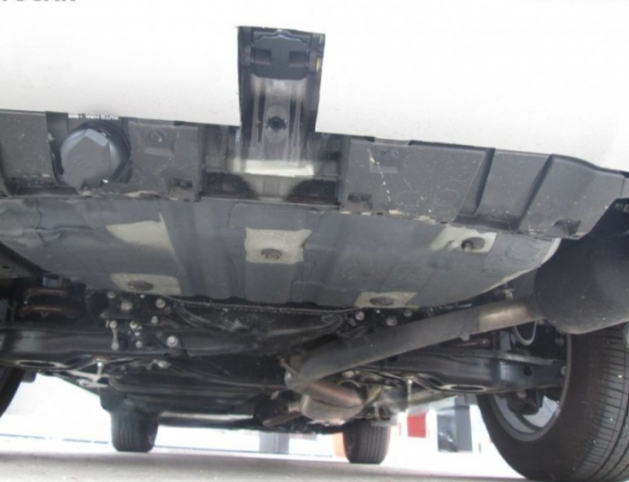 Carlig remorcare Toyota RAV 4 2016 - 2018 demontabil automat vertical marca Autohak [11]