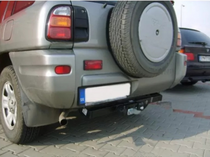 Carlig remorcare Toyota Rav 4 3/5 usi 1994-2000 marca Autohak [5]