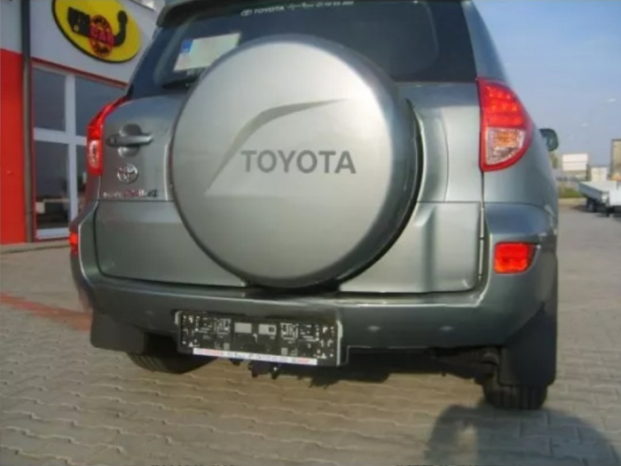 Carlig remorcare Toyota RAV 4  cu roata de rezerva 2005 - 2009 demontabil automat cu maneta [3]