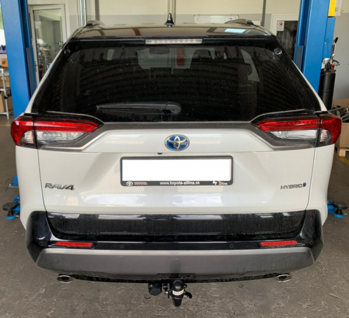 Carlig remorcare Toyota RAV 4 dupa 2019 demontabil automat cu maneta marca Autohak [8]