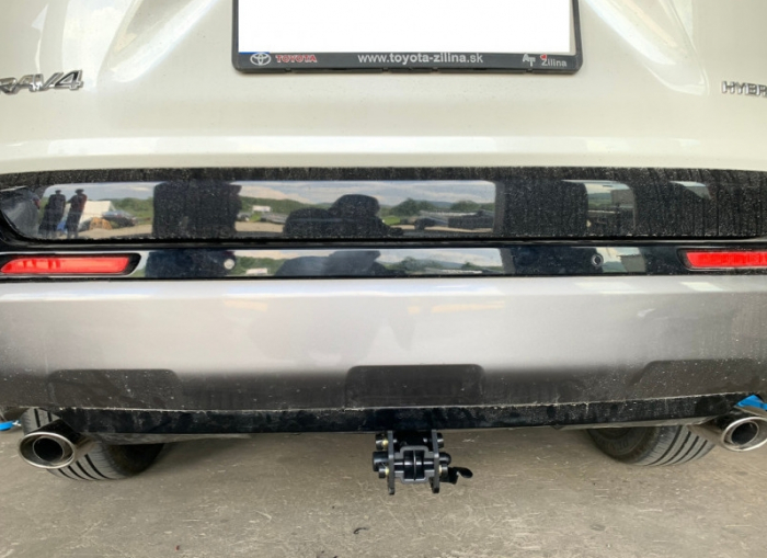 Carlig remorcare Toyota RAV 4 dupa 2019 demontabil automat cu maneta marca Autohak [3]