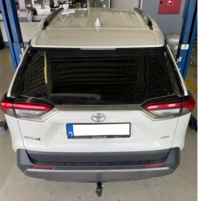 Carlig remorcare Toyota Rav 4 fabricata dupa 2019 marca Autohak [7]