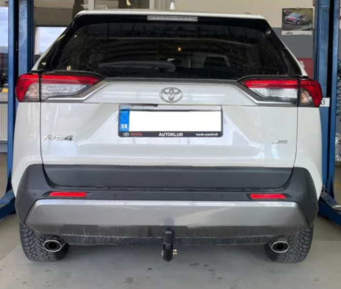 Carlig remorcare Toyota Rav 4 fabricata dupa 2019 marca Autohak [2]