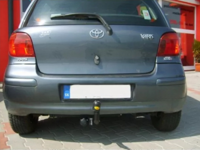 Carlig remorcare Toyota Yaris 3/5 usi 2002-2005 marca Autohak [3]