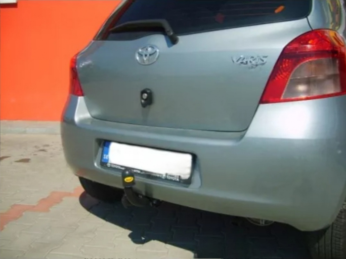 Carlig remorcare Toyota Yaris 3/5 usi 2006-2011 marca Autohak [4]