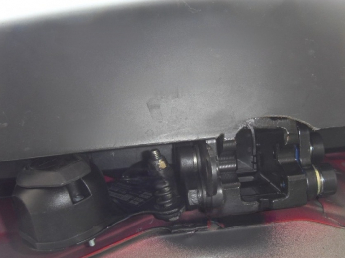 Carlig remorcare Toyota Yaris 3/5 usi dupa 2014 demontabil automat vertical marca Autohak [6]