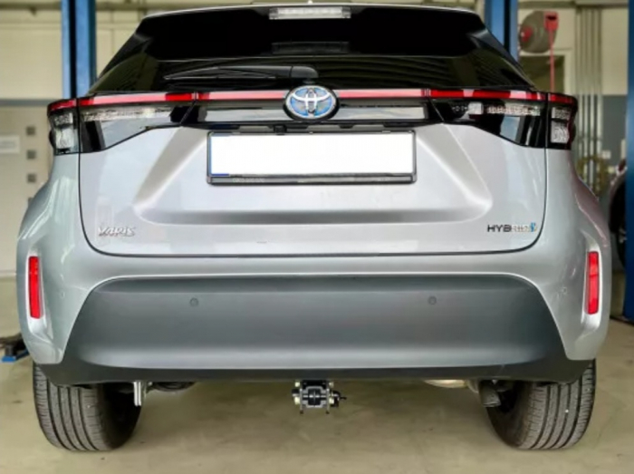 Carlig remorcare Toyota Yaris Cross dupa 07.2021 demontabil automat cu maneta marca Autohak [9]