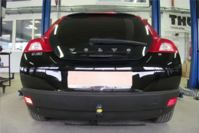 Carlig remorcare Volvo C30 dupa 2006 marca Autohak [2]