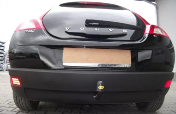Carlig remorcare Volvo C30 dupa 2006 marca Autohak [6]