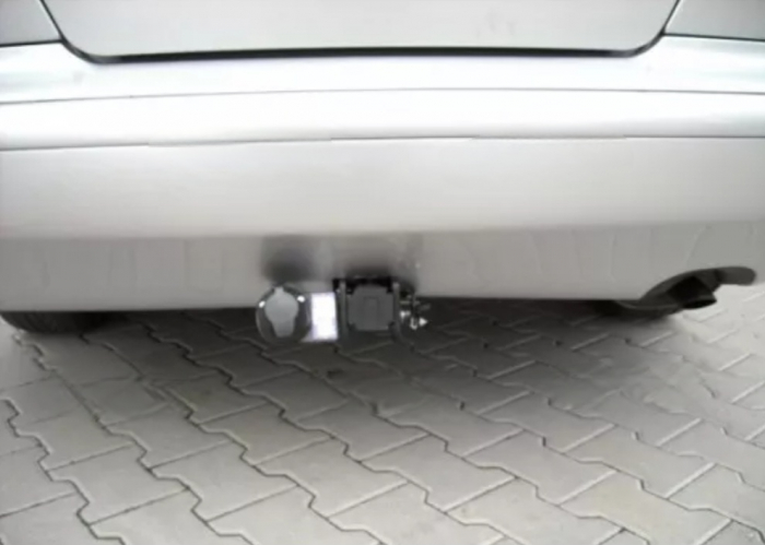 Carlig remorcare Volvo S40 1996 - 2000 demontabil automat cu maneta marca Autohak [5]