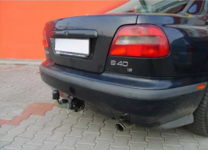 Carlig remorcare Volvo S40 1996 - 2000 demontabil automat cu maneta marca Autohak [4]