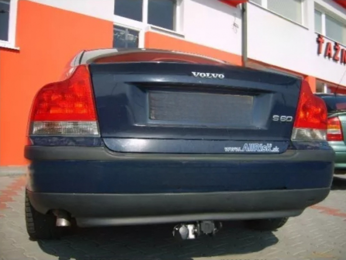 Carlig remorcare Volvo S60 2000 - 2010 demontabil automat cu maneta marca Autohak [11]