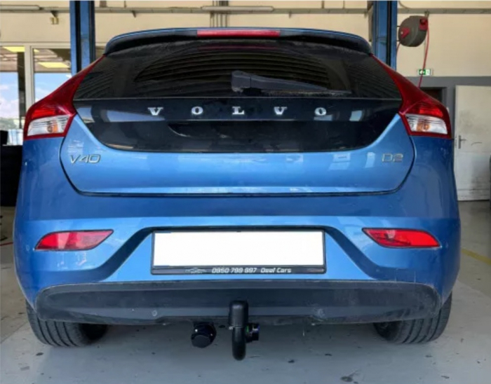 Carlig remorcare Volvo V40 5 usi dupa 2012 demontabil automat vertical marca Autohak [13]
