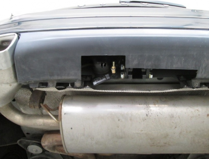 Carlig remorcare Volvo V60 combi 2010 - 2018 demontabil automat vertical marca Autohak [7]