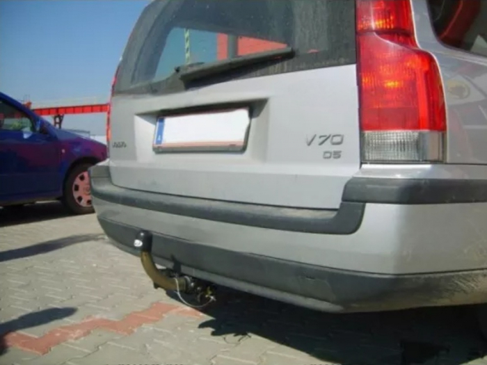 Carlig remorcare Volvo V70 combi 2000 - 2007 demontabil automat cu maneta marca Autohak [4]