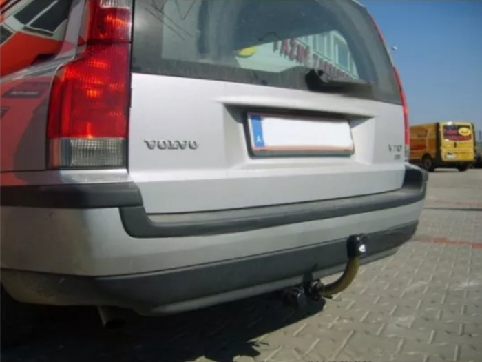 Carlig remorcare Volvo V70 combi 2000 - 2007 demontabil automat cu maneta marca Autohak [2]