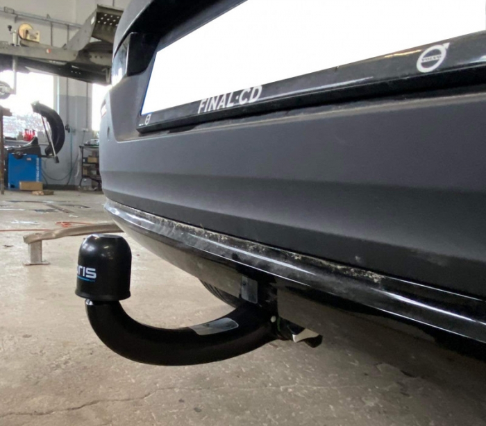 Carlig remorcare Volvo XC40 dupa 2017 demontabil automat vertical marca Bosal [7]