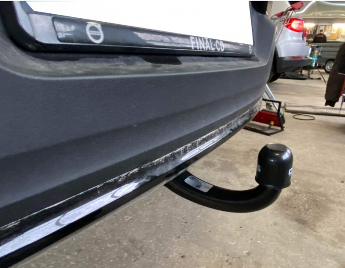 Carlig remorcare Volvo XC40 dupa 2017 demontabil automat vertical marca Bosal [8]