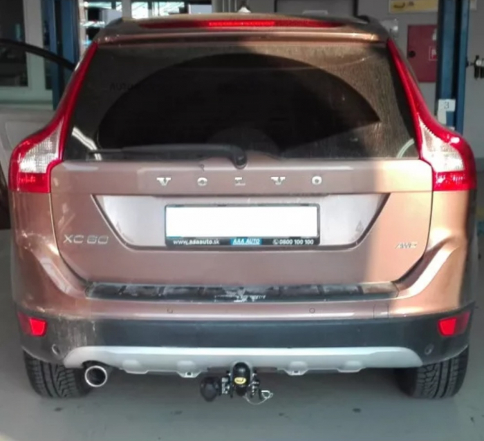 Carlig remorcare Volvo XC60 2008 - 2017 demontabil automat cu maneta marca Autohak [3]
