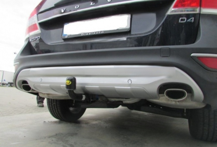 Carlig remorcare Volvo XC70 2007 - 2016 demontabil automat vertical marca Autohak [6]
