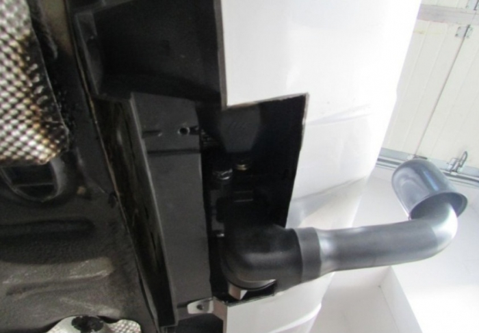 Carlig remorcare Volvo XC70 2007 - 2016 demontabil automat vertical marca Autohak [5]