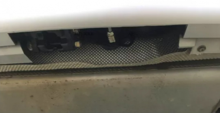 Carlig remorcare Volvo XC90 dupa 05/2015 demontabil automat vertical marca Autohak [10]