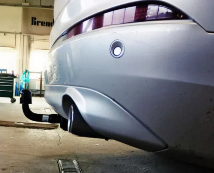 Carlig remorcare Volvo XC90 dupa 05/2015 demontabil automat vertical marca Autohak [6]