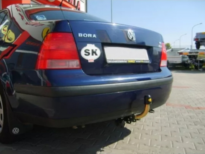 Carlig remorcare Vw Bora 1998 - 2005 demontabil automat cu maneta marca Autohak [2]