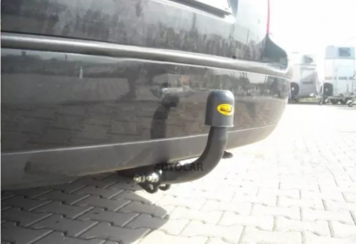 Carlig remorcare Vw Bora 1998 - 2005 demontabil automat cu maneta marca Autohak [8]