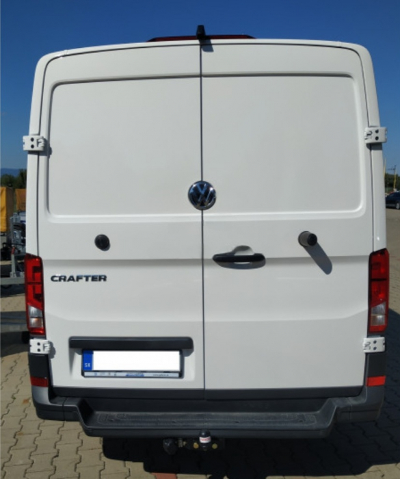 Carlig remorcare VW Crafter van cu treapta fabricat dupa 2017 marca Autohak [2]