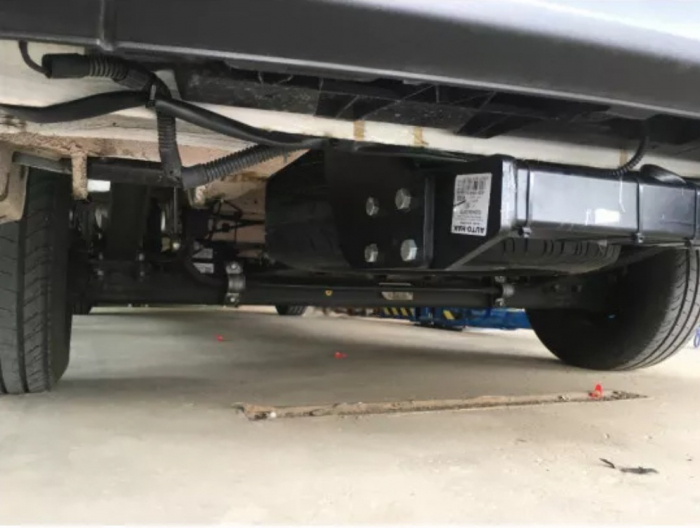 Carlig remorcare VW Crafter van fabricat dupa 2017 marca Autohak [8]